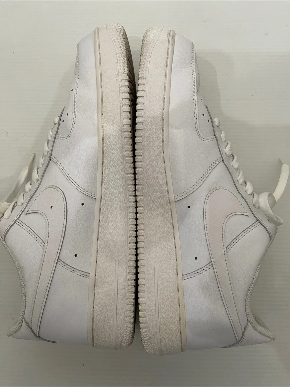 NIKE AIR FORCE 1 SNEAKERS MENS SIZE 13
